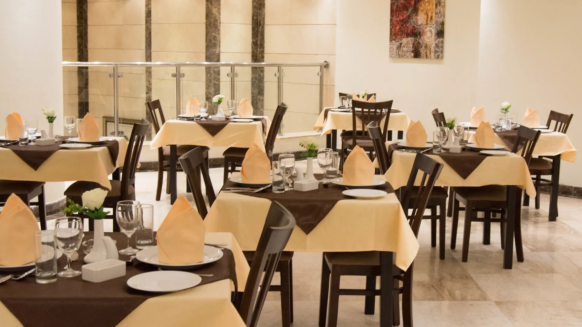 Al Nosour Al Mohajreen Hotel مكة