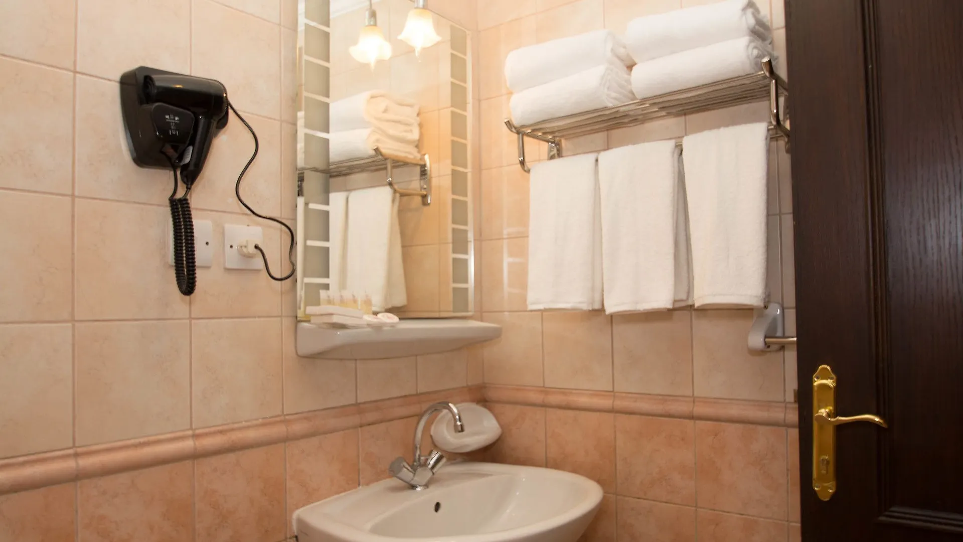 Al Nosour Al Mohajreen Hotel مكة